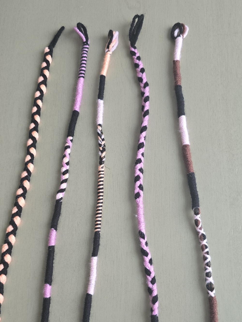 Handmade Thread Hair Wrap – Custom Length & Color For Children - Picture 4 of 6